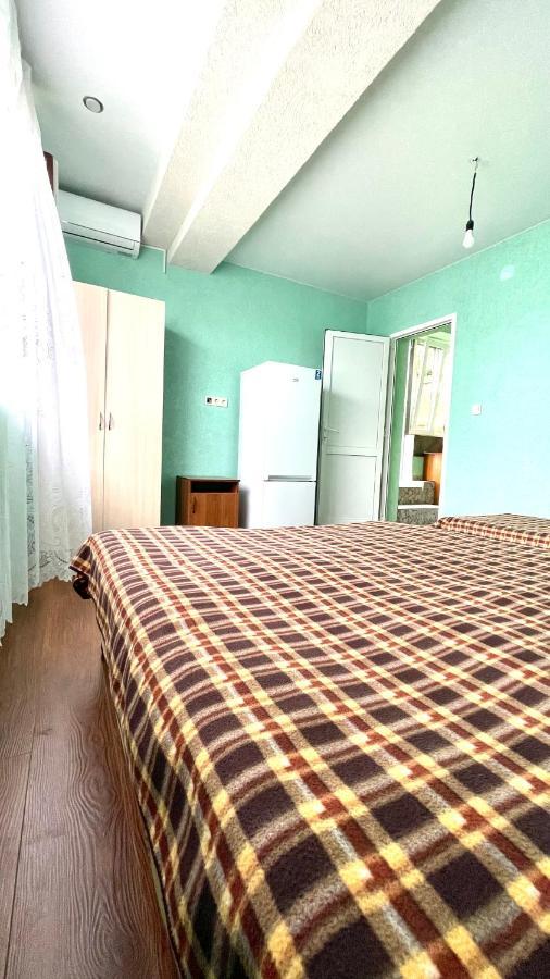 Guesthouse On Sovhoznaya 18 Gagra Dış mekan fotoğraf