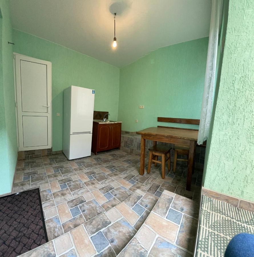 Guesthouse On Sovhoznaya 18 Gagra Dış mekan fotoğraf